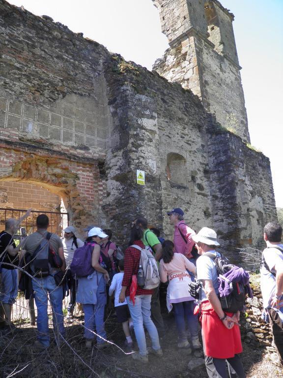 Los Montes ξενώνας Casas de Miravete Εξωτερικό φωτογραφία